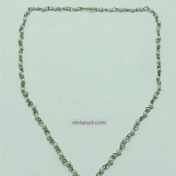 Elegant Calcite Stone Heart Pendant Necklace with Delicate Silver Chain - Picture 10 of 15